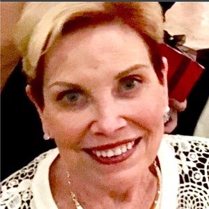 Meet your Posher, Teresa